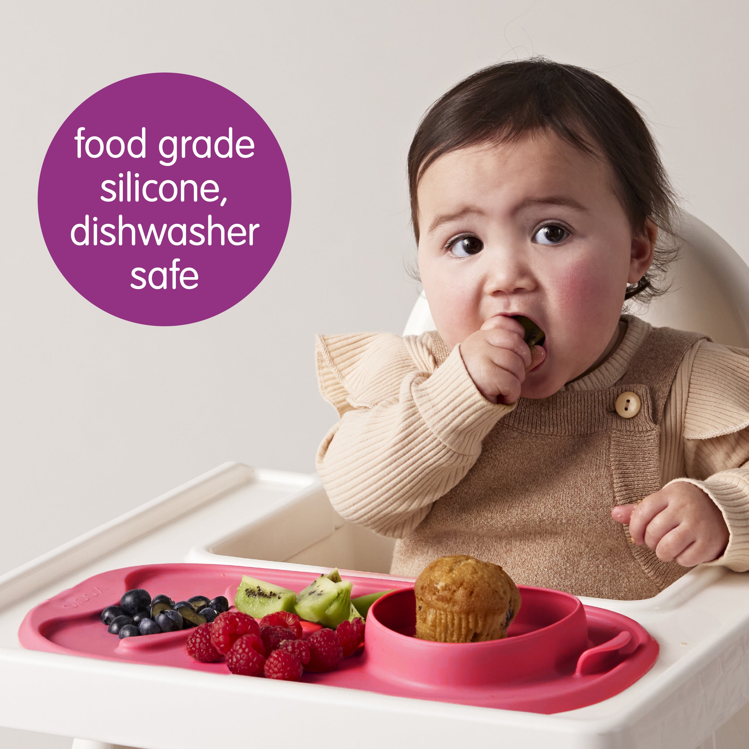 roll + go mealtime mat - latte